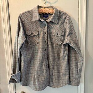 Gray Plaid Wool Flannel Pendleton Button-Down Shirt - Women’s L